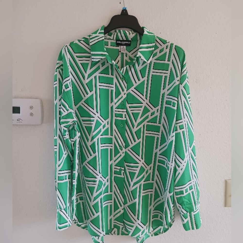 Karl Lagerfeld Paris Button-Down Bold Print Satin Blouse‎